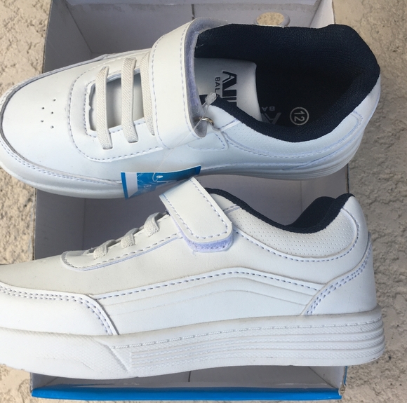 👟📫Free Shipping👟📫 - Picture 2 of 3